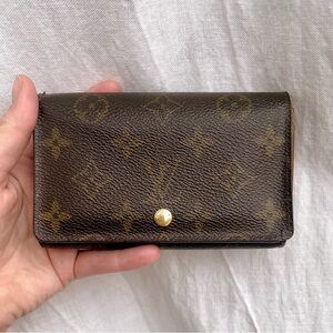 LOUIS VUITTON Vintage Monogram Wallet
